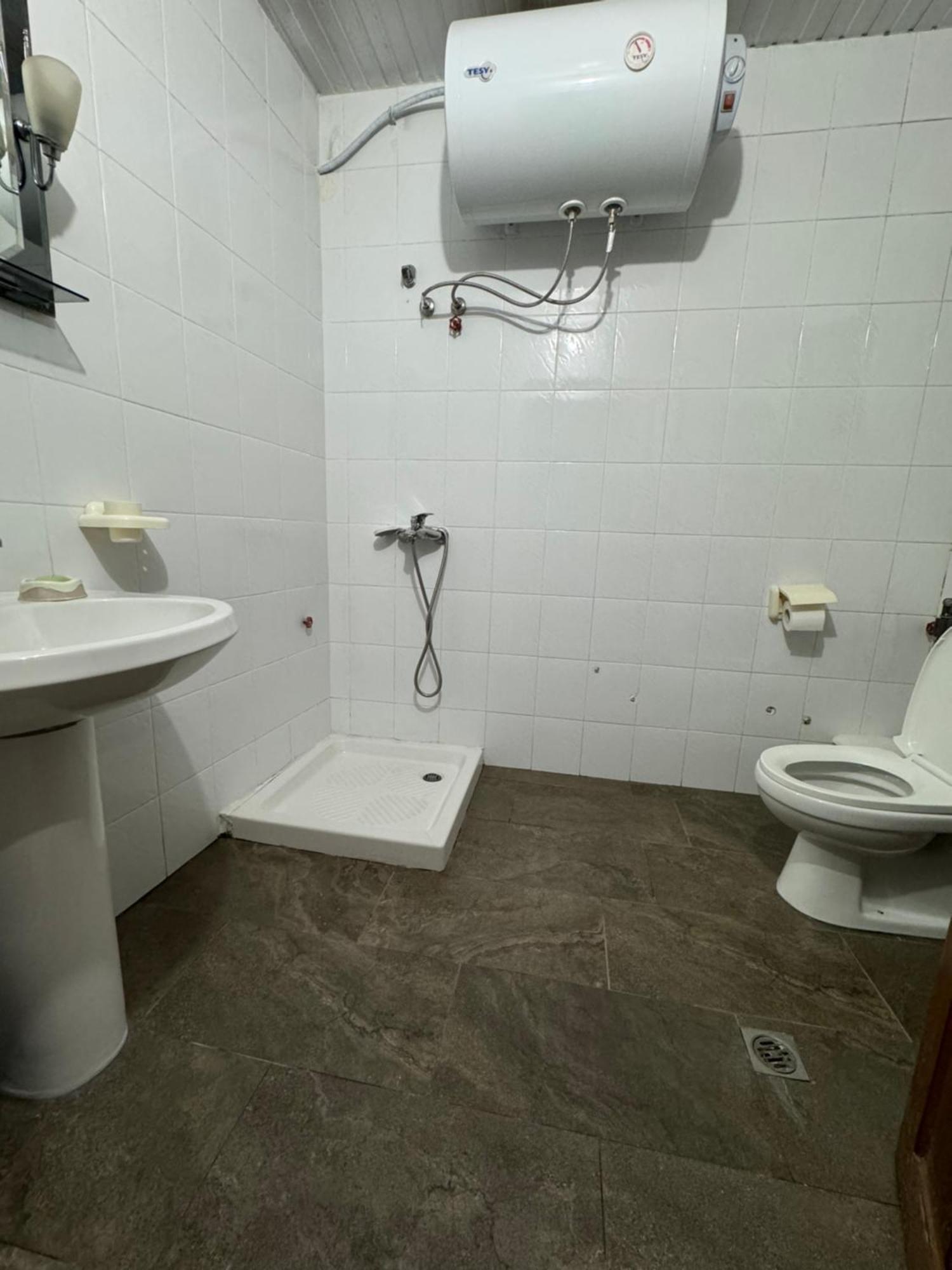Holiday Guest-House Пермети Экстерьер фото